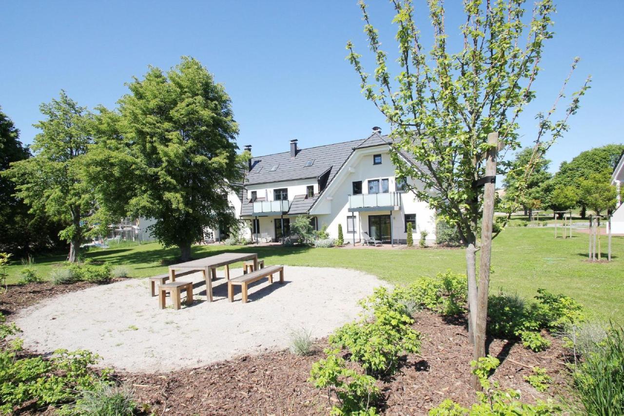 Strandnahe Fewo Mit Terrasse, Gratis Nutzung Vom Ahoi Erlebnisbad Und Sauna In Sellin - Rex Rugia Fewo 28-3 Lobbe Exterior foto